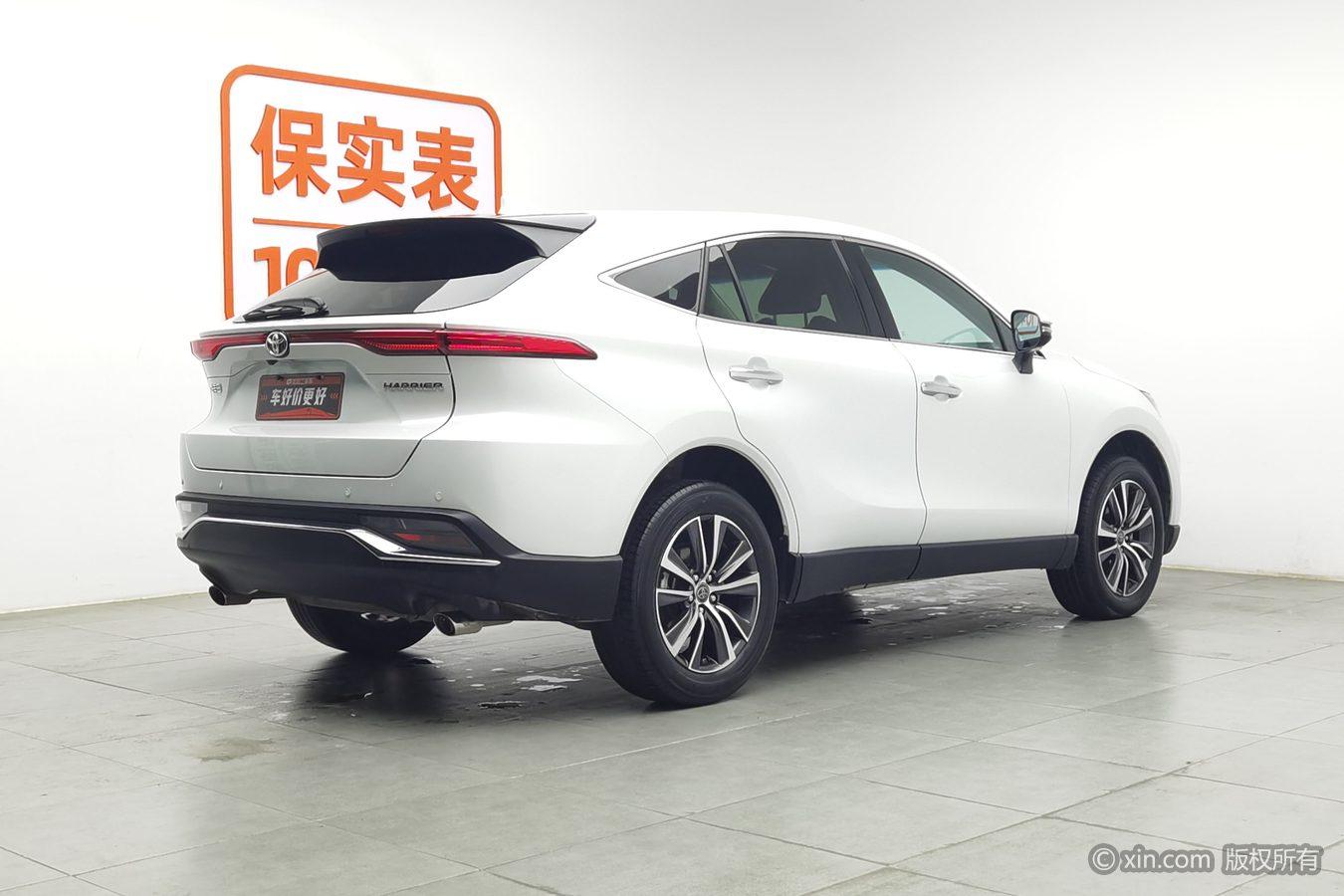 Toyota Harrier 2022 2.0L CVT Luxury