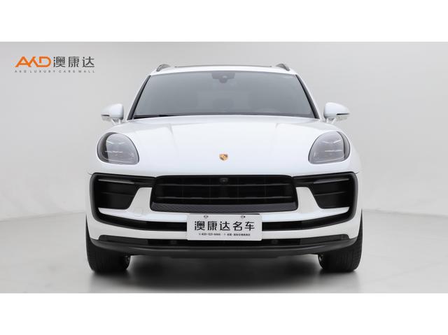 Porsche Macan 2023 Macan 2.0 T — фото 2