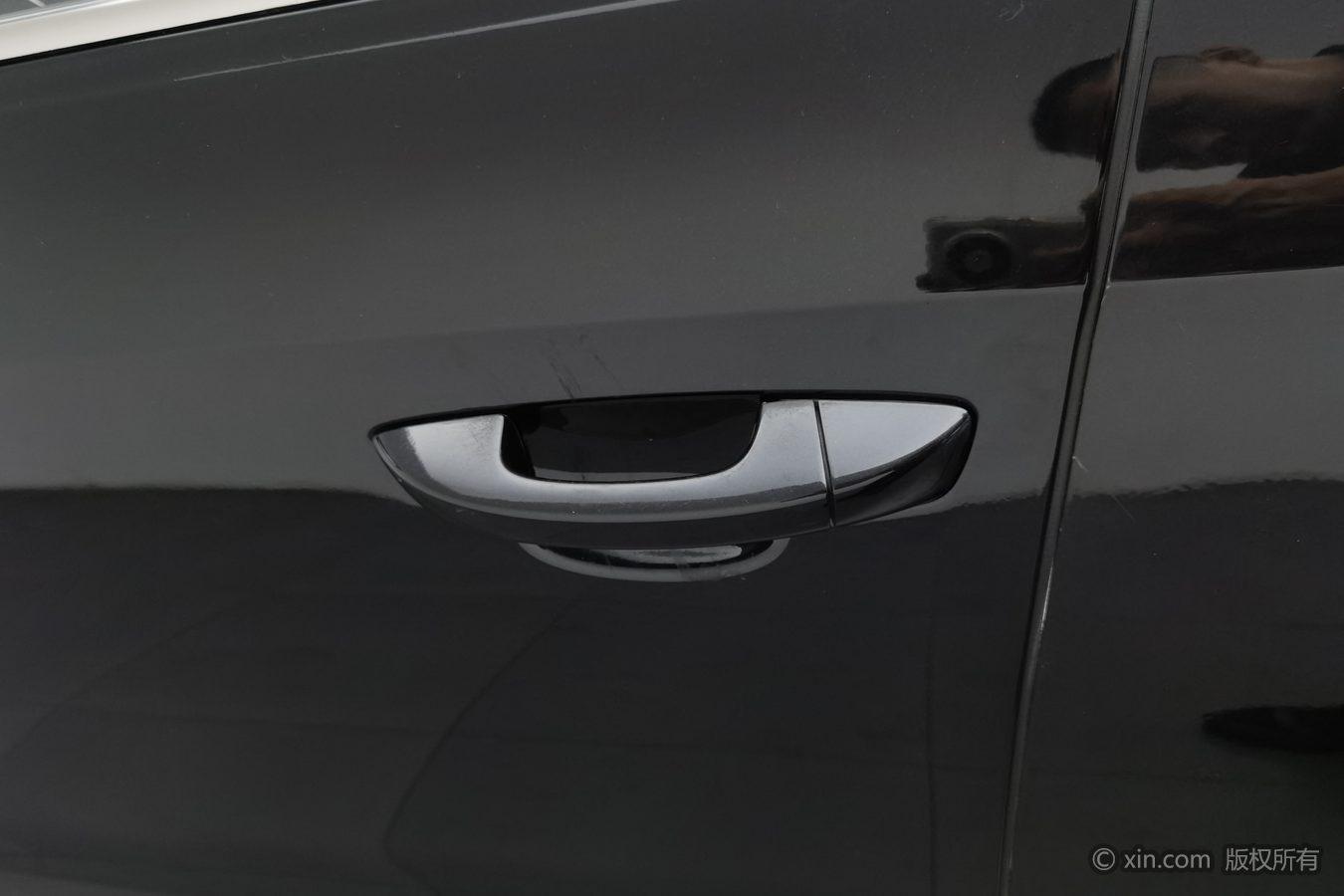 Volkswagen Lavida 2015 1.6L MT Comfort
