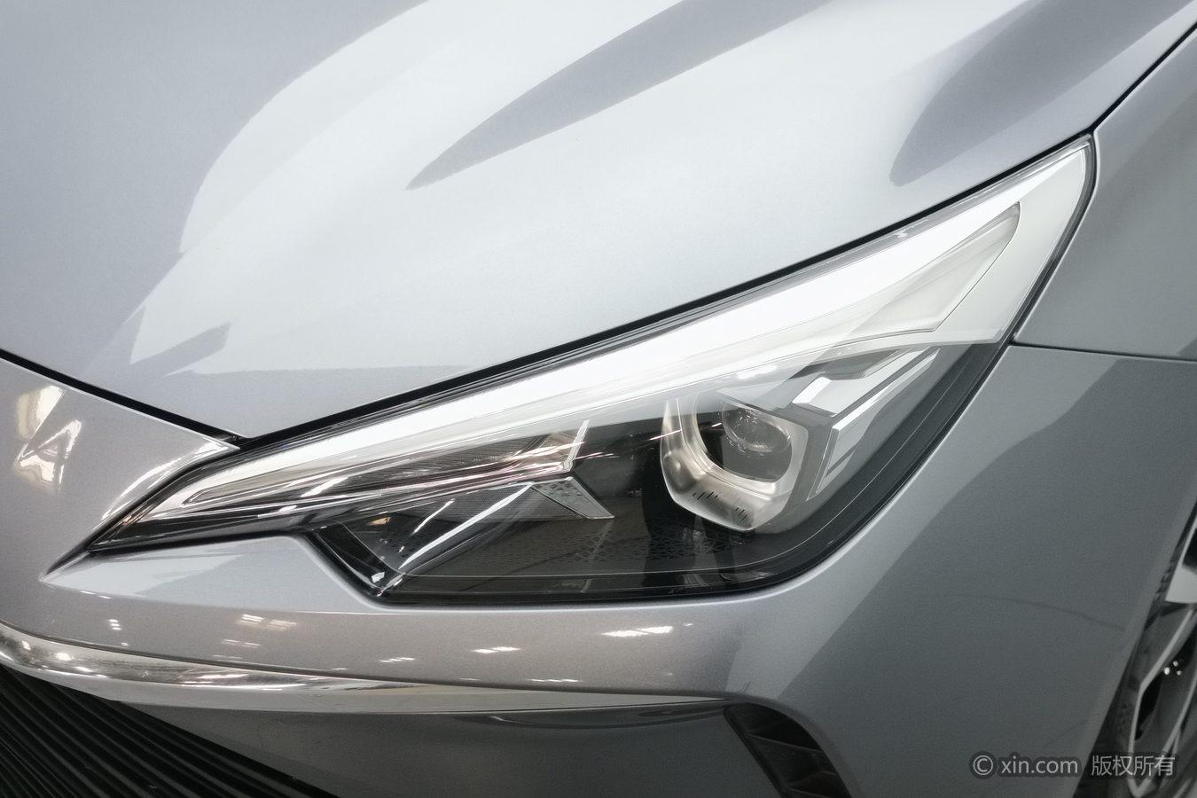 Roewe i5 2023 1.5L CVT