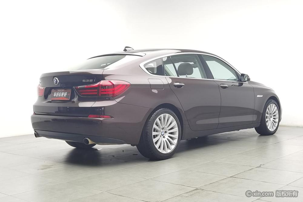 BMW 5 Series GT, фото 4