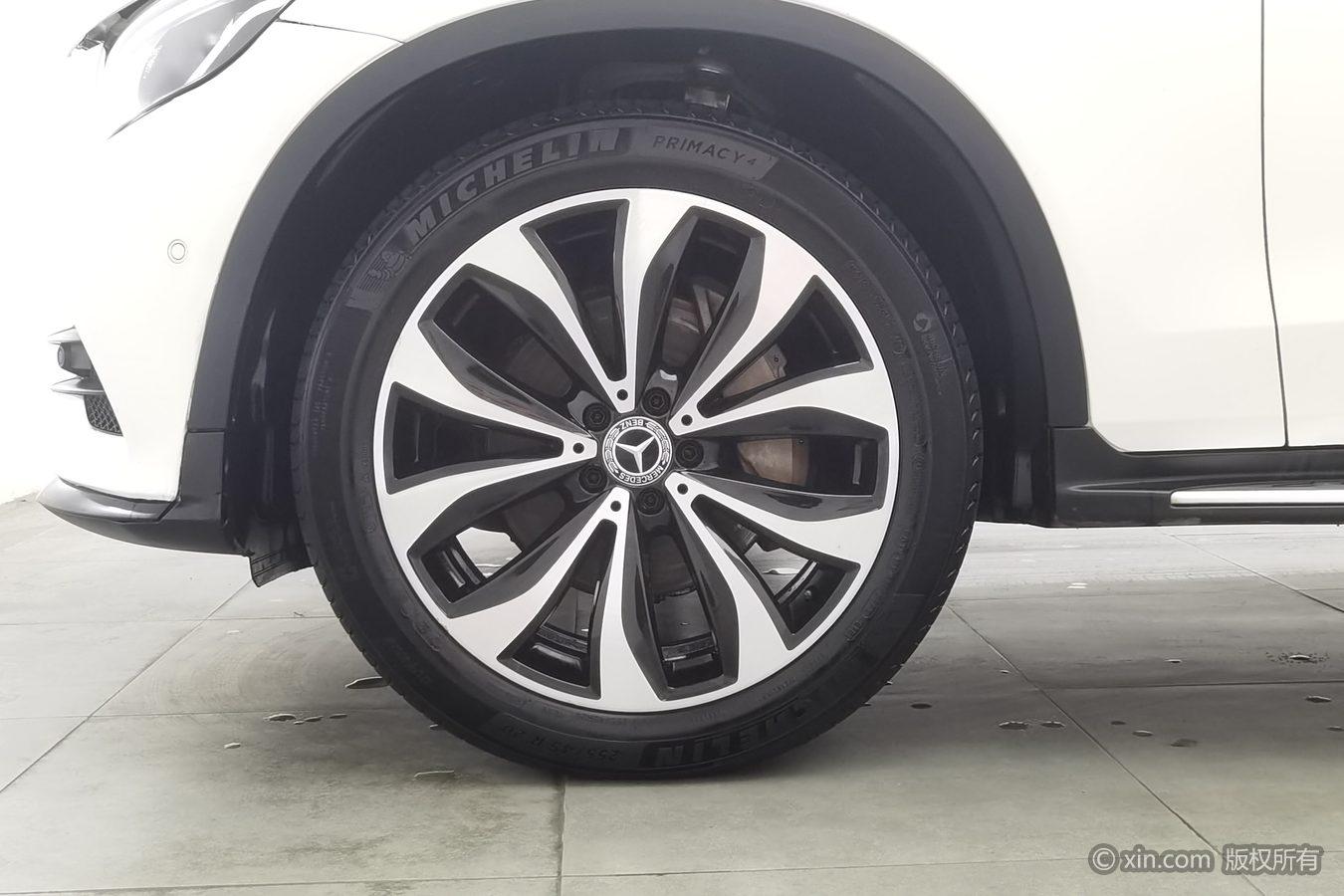 Mercedes-Benz GLC 2019 GLC 260 4MATIC SUV