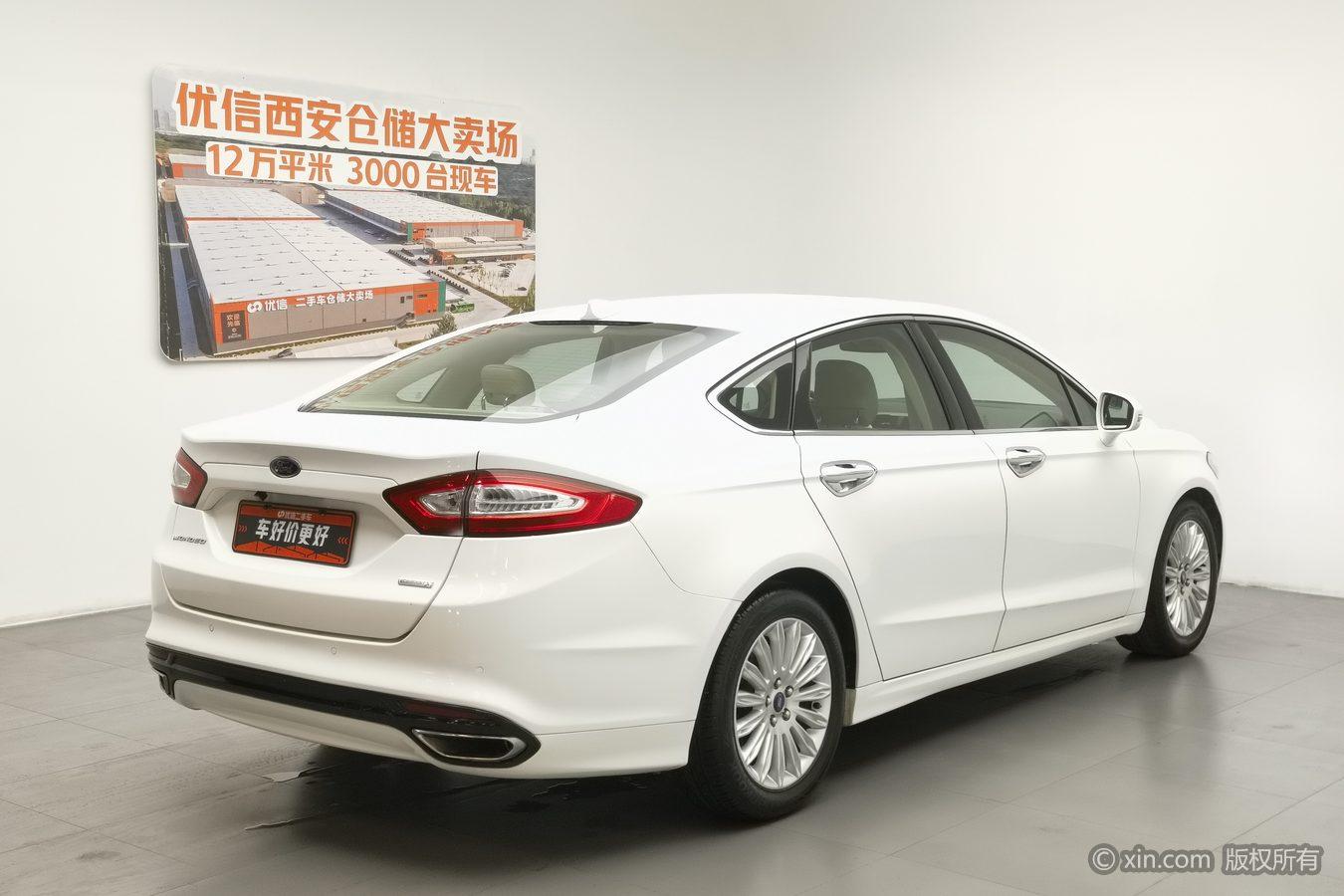 Ford Mondeo 2013 2.0L GTDi200 Fashion