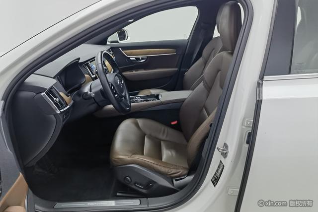 Volvo S90 PHEV 2021 Белый из Китая