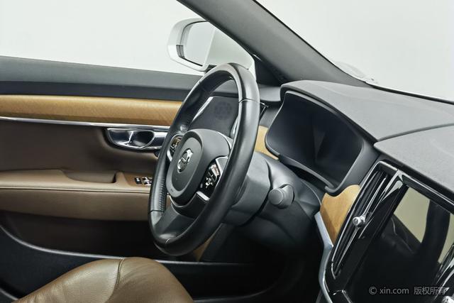 Volvo S90 PHEV id 3837458 из Китая 11