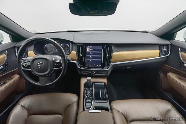 Volvo S90 PHEV id 3837458 из Китая 12