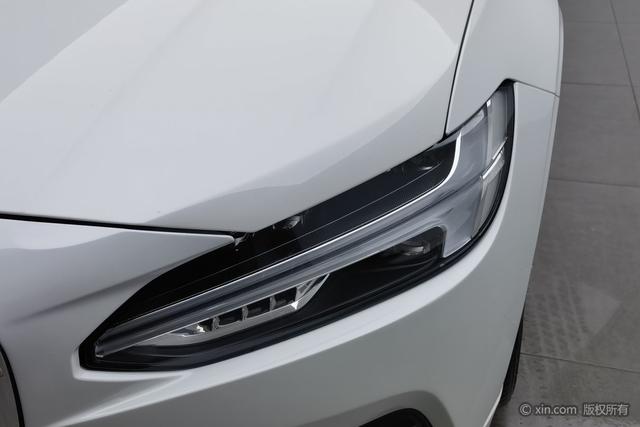 Volvo S90 PHEV id 3837458 из Китая 24