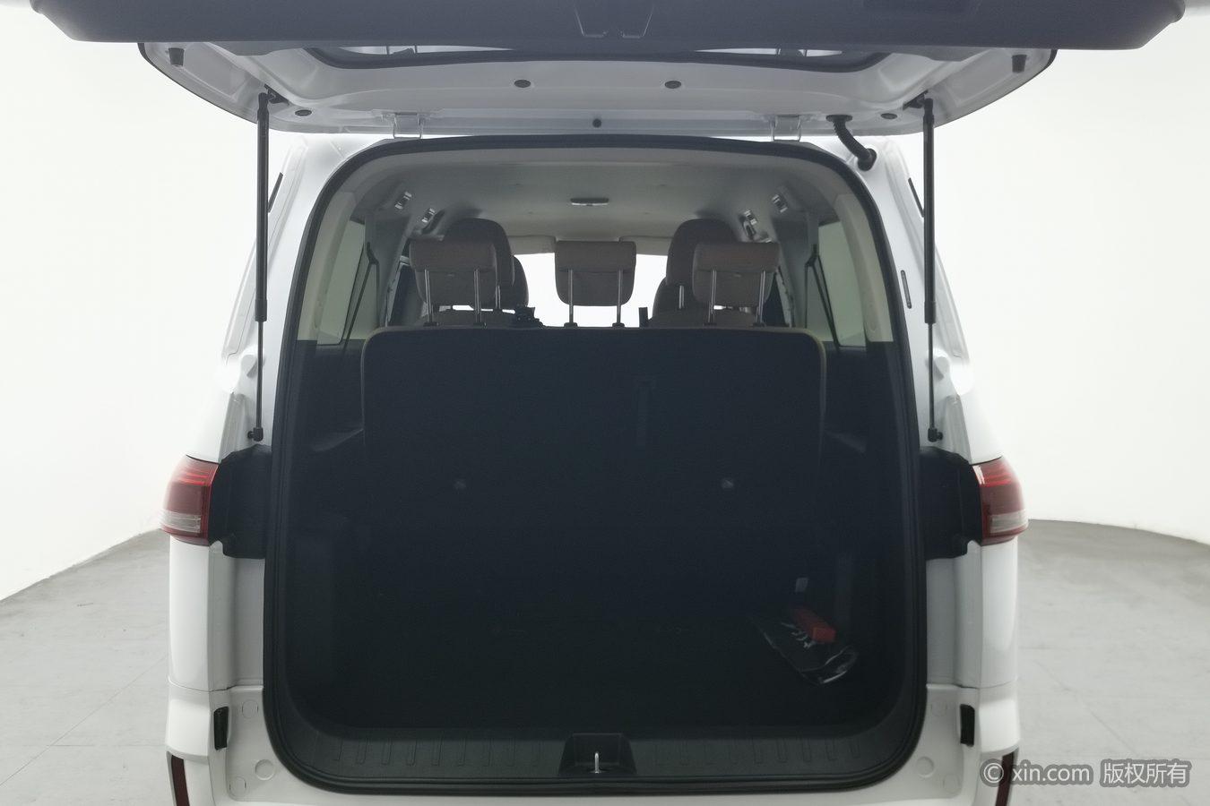 BAW rui sheng wang pai M7 2025 2.0L Люкс МКПП zhang zhou 7 seats