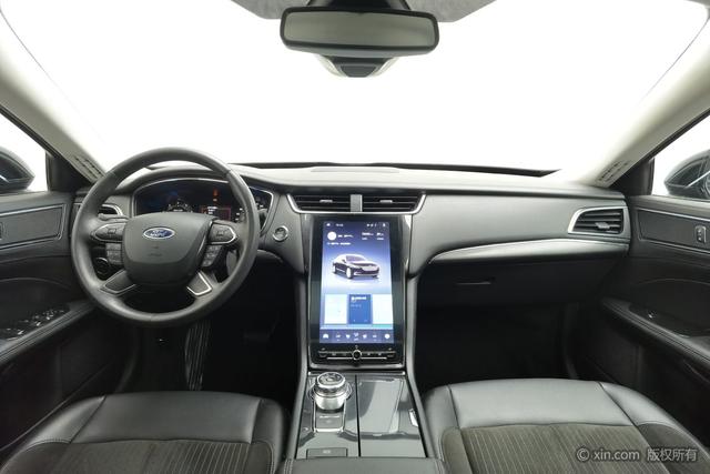 Ford Taurus 2019 Eco Boost 245 — фото 13