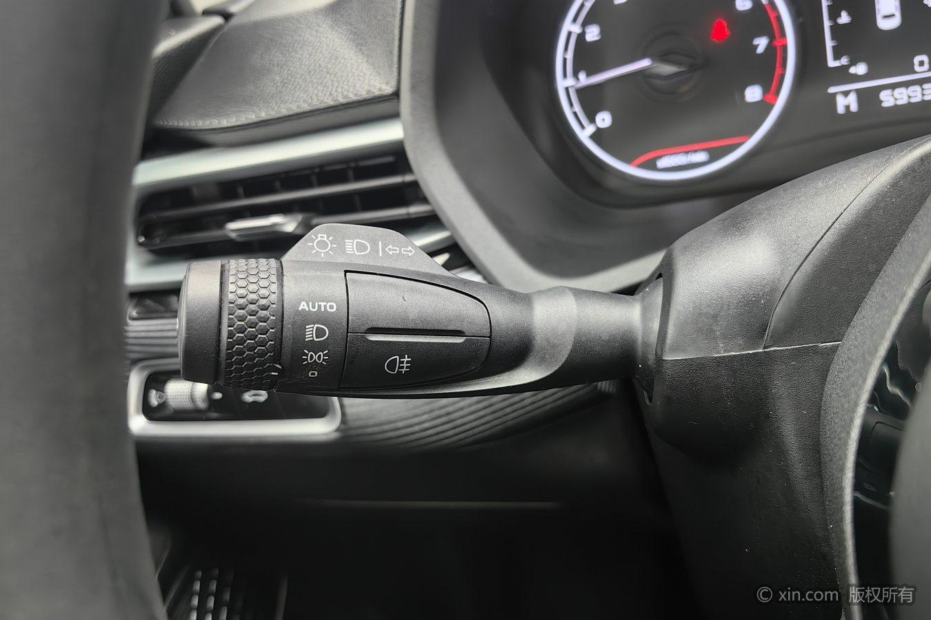 Geely Emgrand — фотографии объявления, Фото 25
