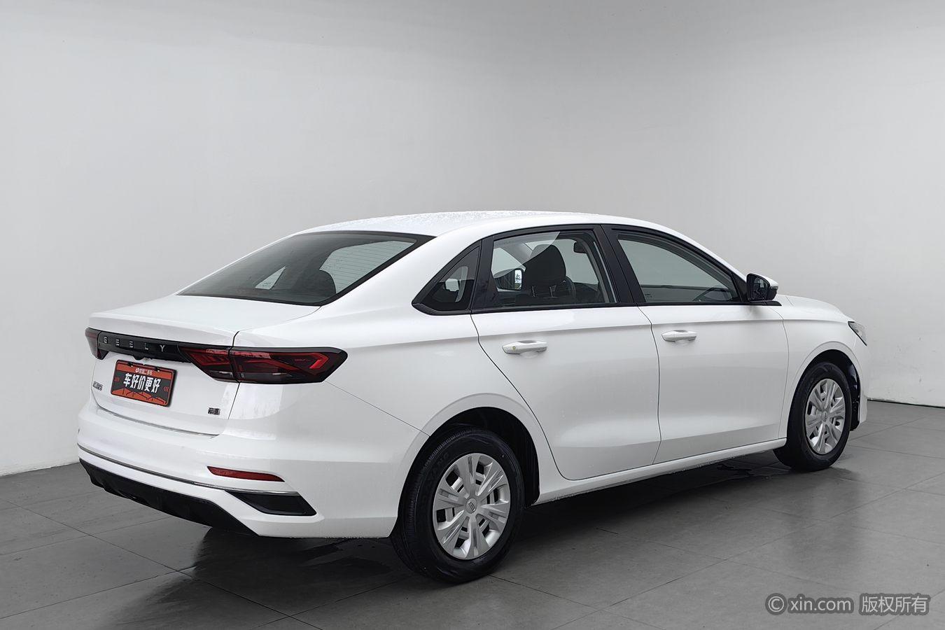 Geely Emgrand — фотографии объявления, Фото 3