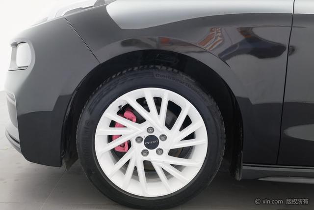 Lynk & Co 03 2021 1.5 TD DCT Plus — фото 7
