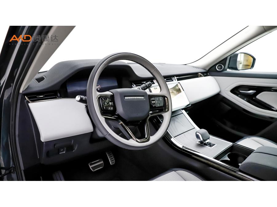 Land Rover Range Rover Evoque 2024 L 2.0T SE