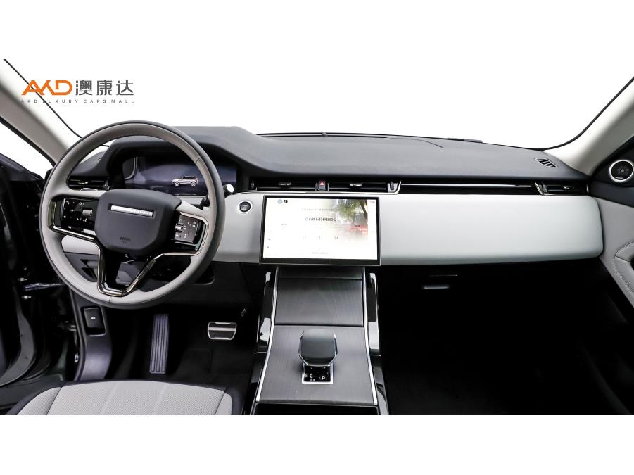 Land Rover Range Rover Evoque 2024 L 2.0T SE