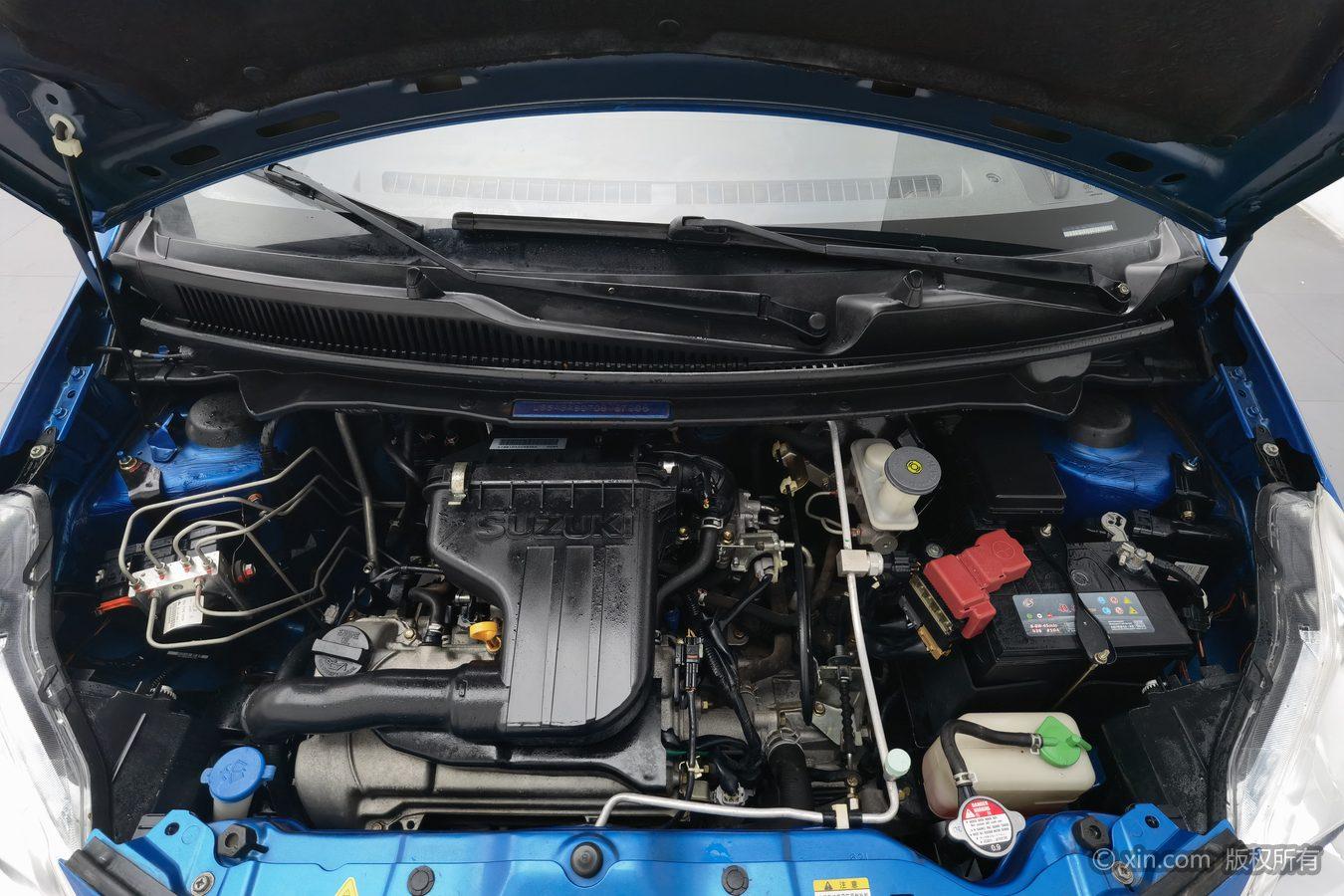 Suzuki Alto 2013 1.0L MT Luxury