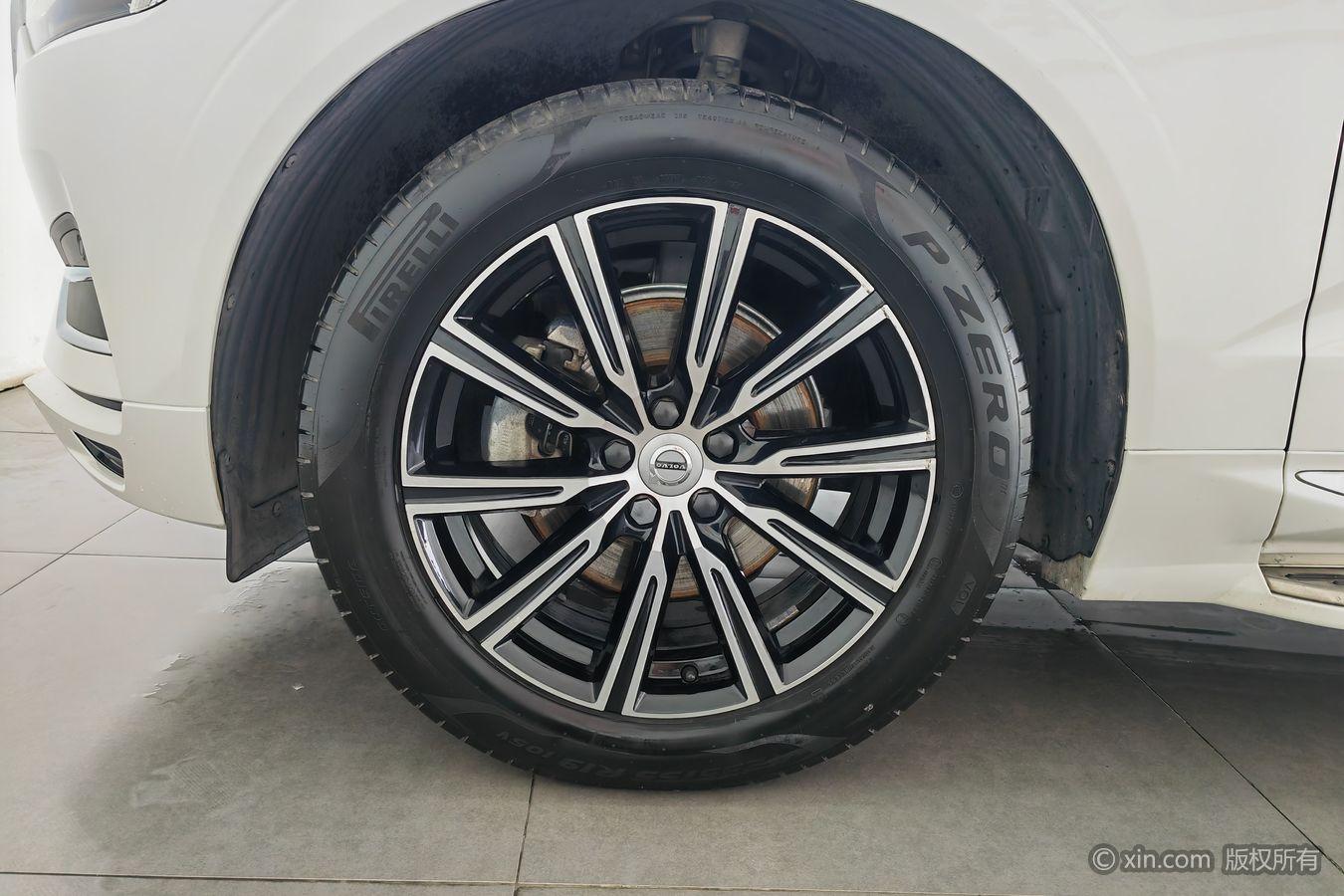 Volvo XC60 2021 T5 Luxury