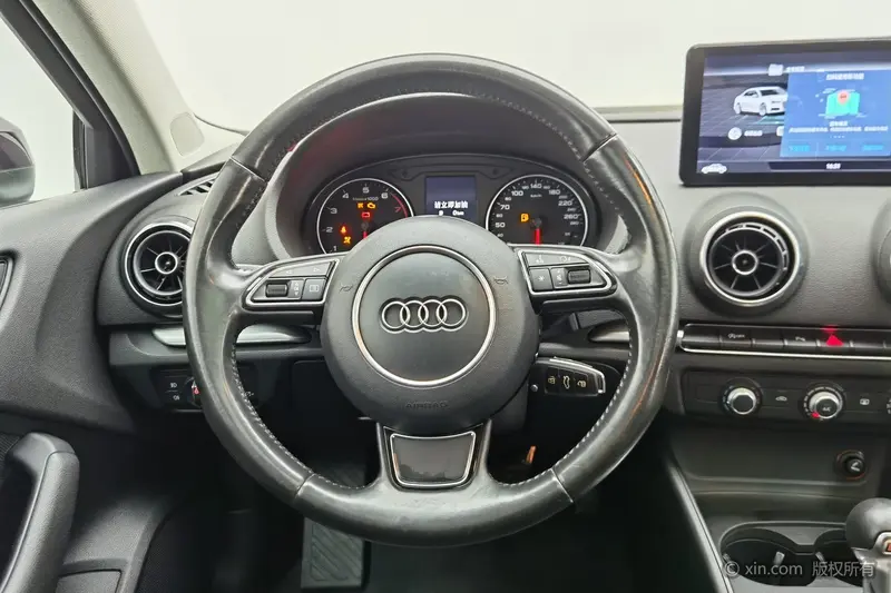 Audi A3 — фото 9
