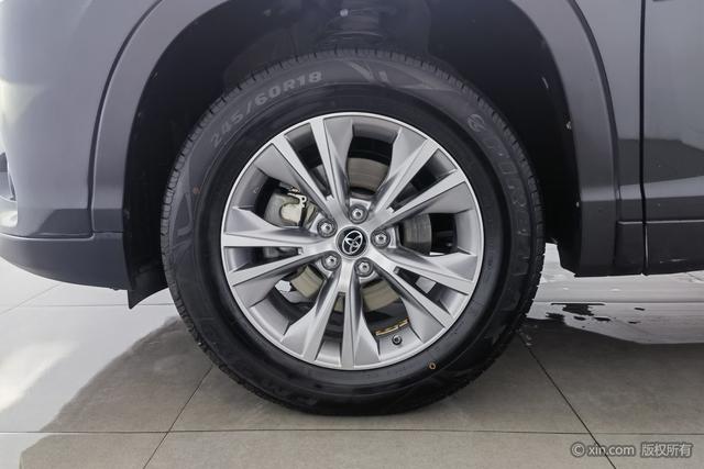 Toyota Highlander id 4273884 из Китая 18
