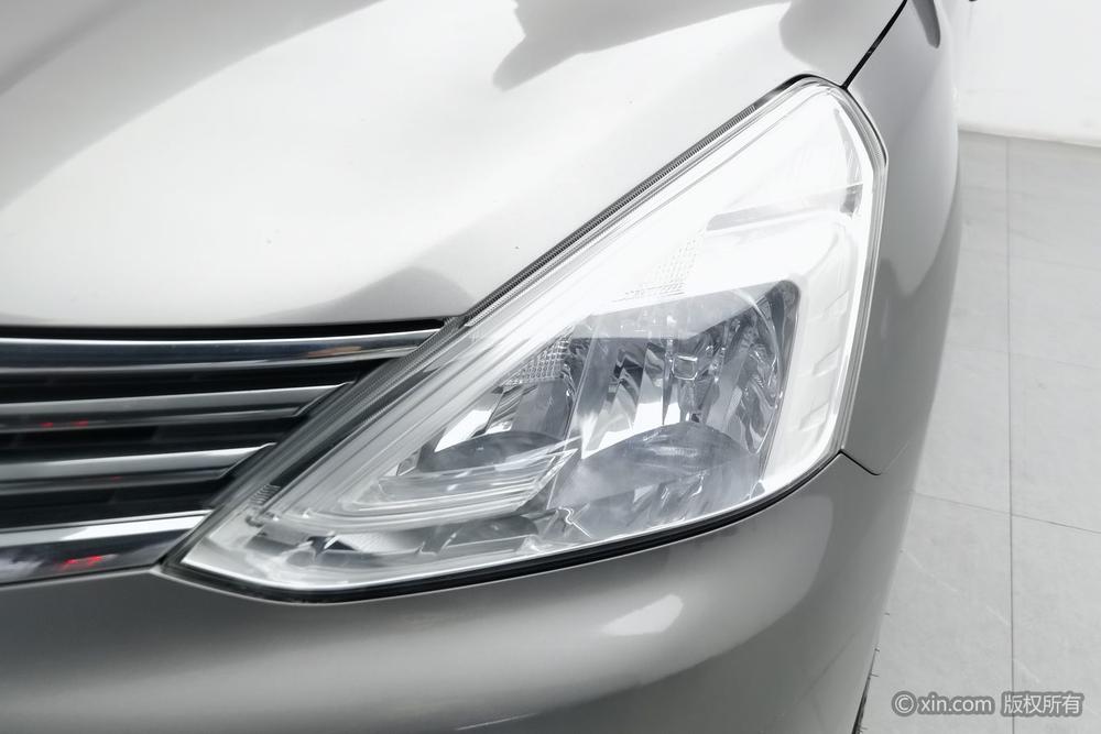 Nissan Livina, фото 7