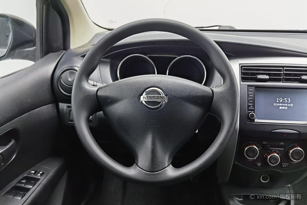 Nissan Livina, фото 13