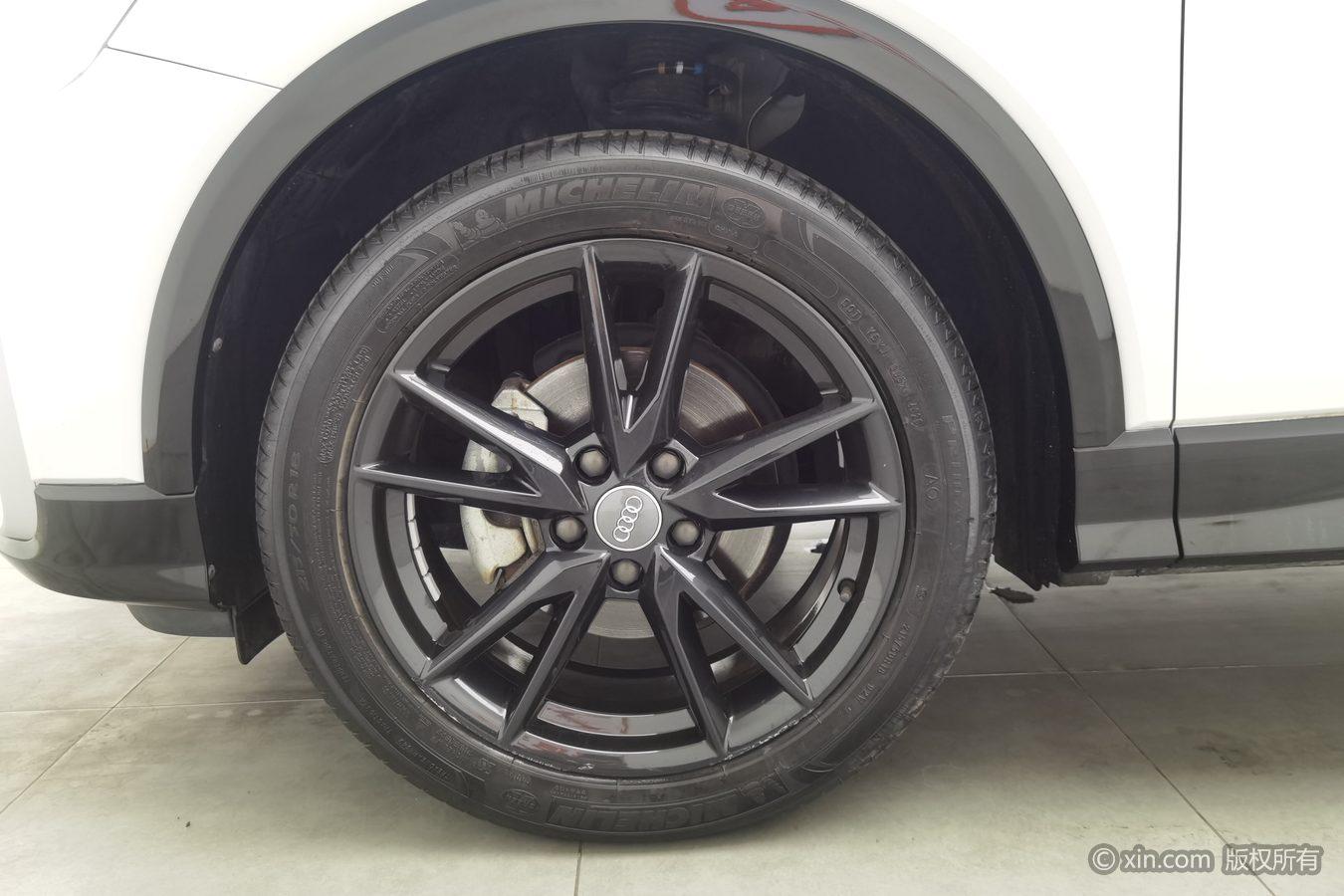 Audi Q2L 2021 35TFSI