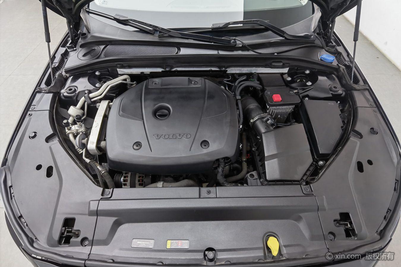 Volvo S90 2020 T5 Luxury