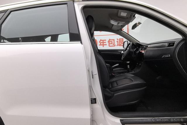 Zotye T600 2015 1.5 T MTLuxury — фото 12