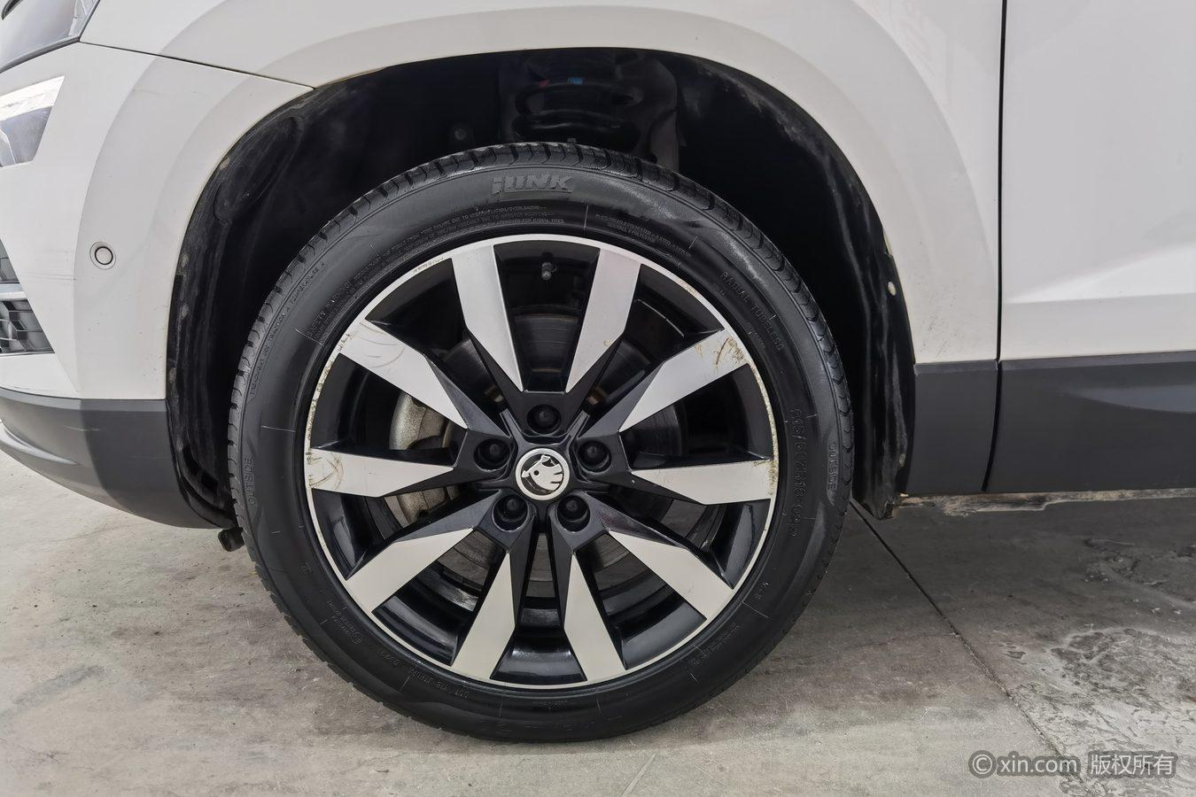 Skoda Karoq 2021 TSI280 Luxury
