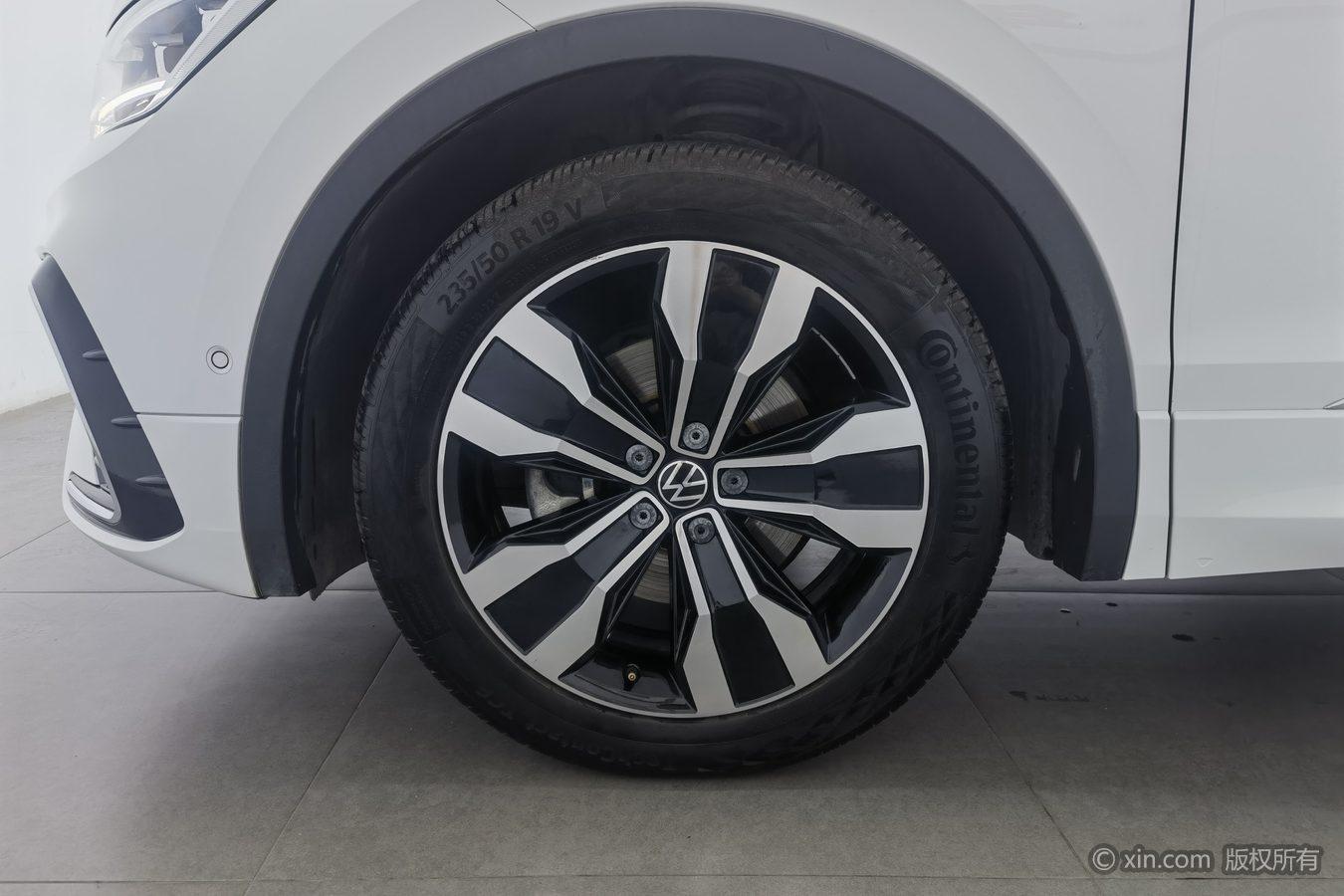 Volkswagen Tiguan L L 2024 330TSI R-Line