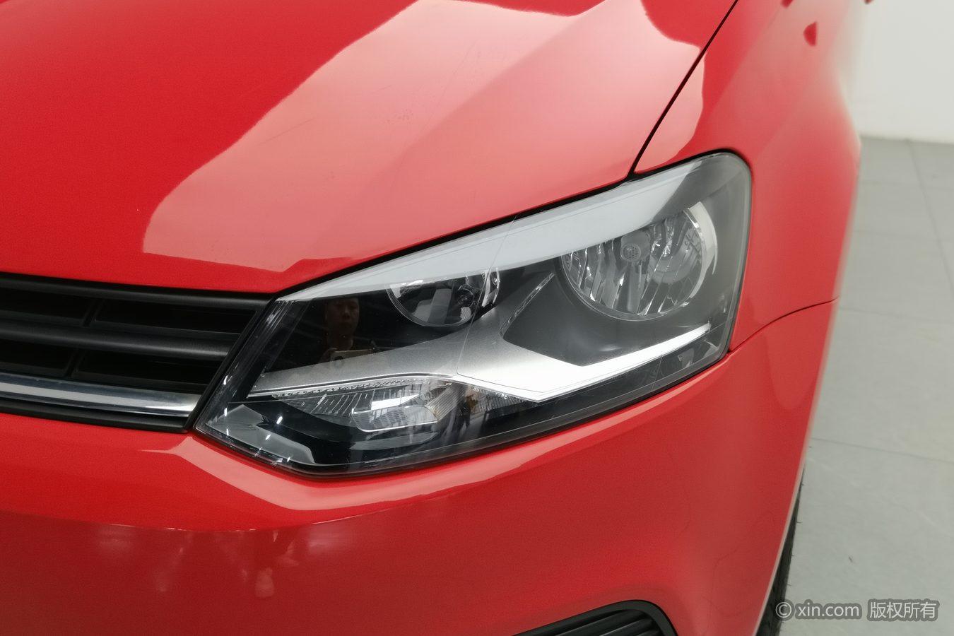 Volkswagen Polo 2014 1.4L MT