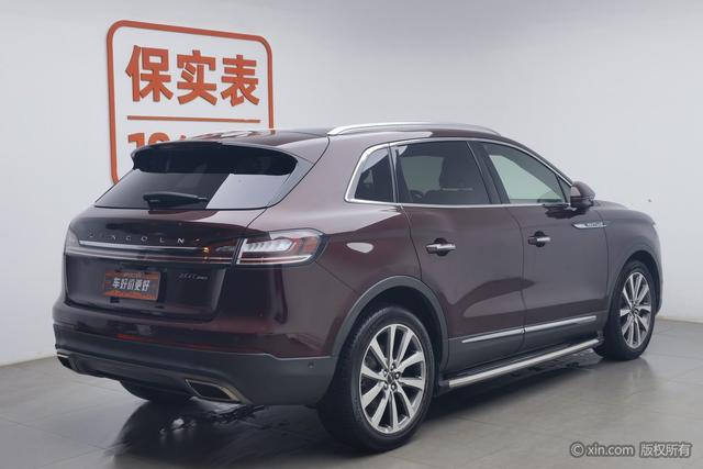 Lincoln Navigator (import) 2019 Красный из Китая