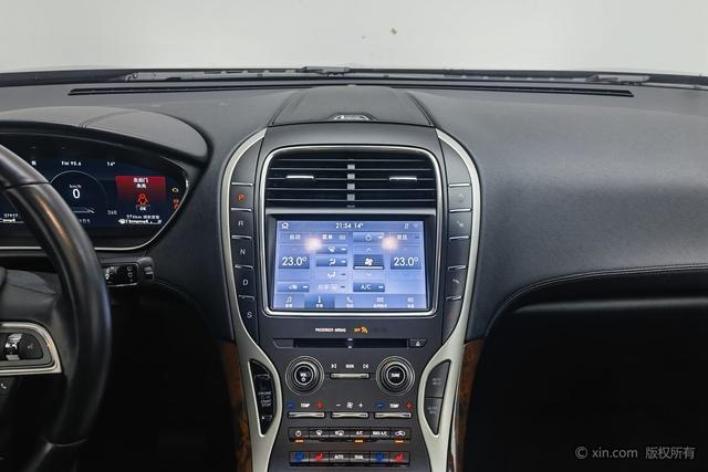 Lincoln Navigator (import) id 3791801 из Китая 23