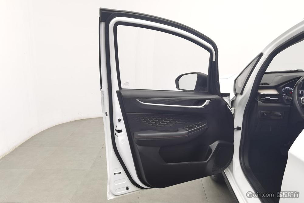 Geely Vision X3, фото 22