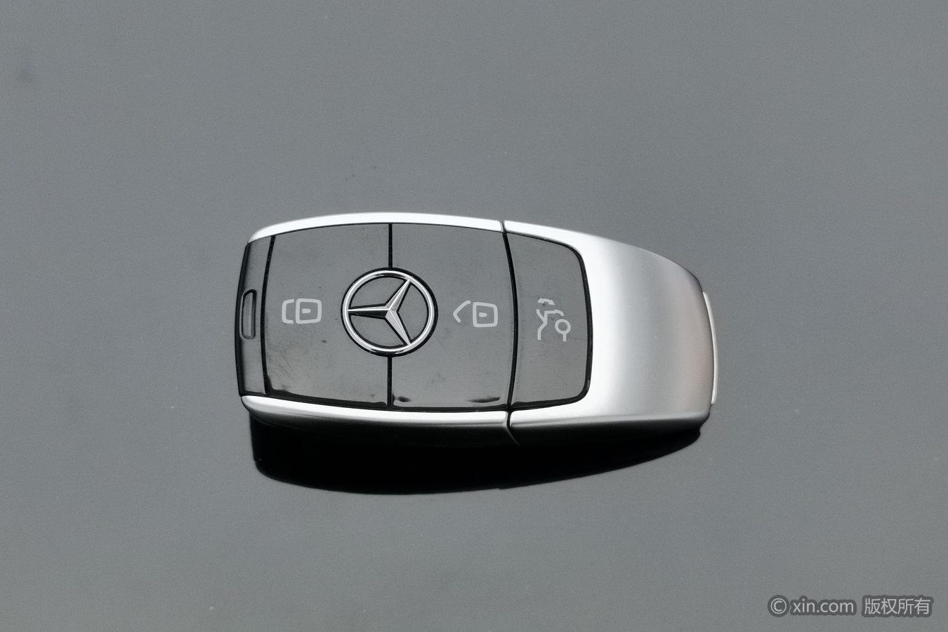 Mercedes-Benz E-Class E 2023 E 260 L