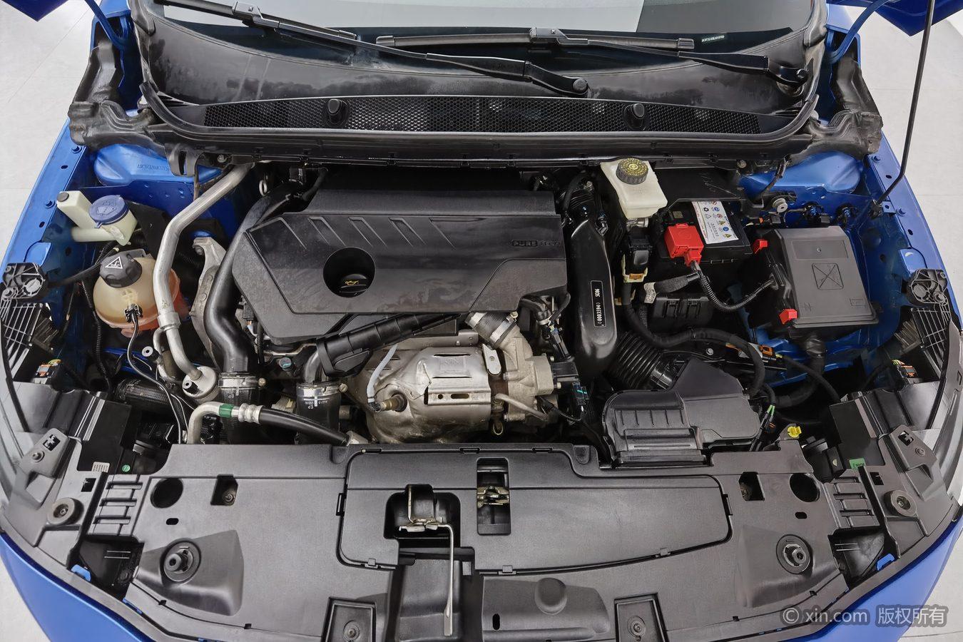 Peugeot 408 2019 360THP AT Luxury VI