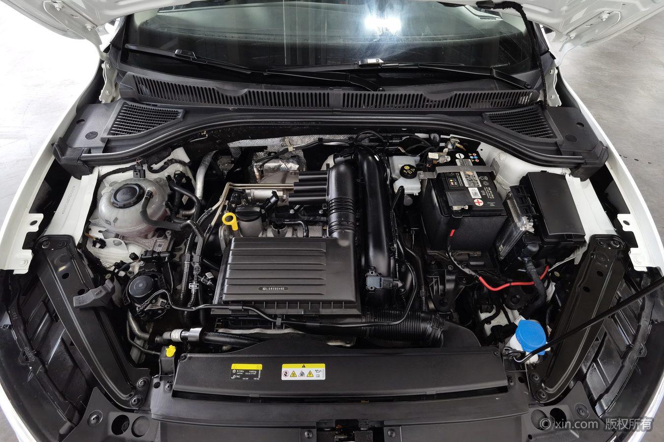 Volkswagen Sagitar 2021 200TSI DSG
