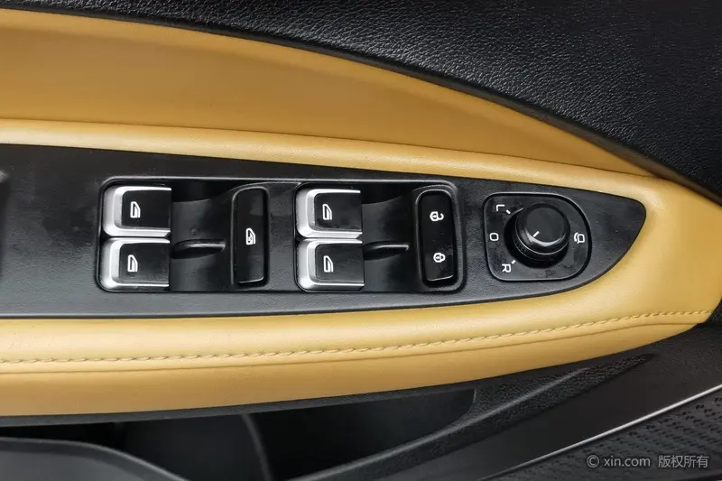 Geely Vision S1 — фото 17