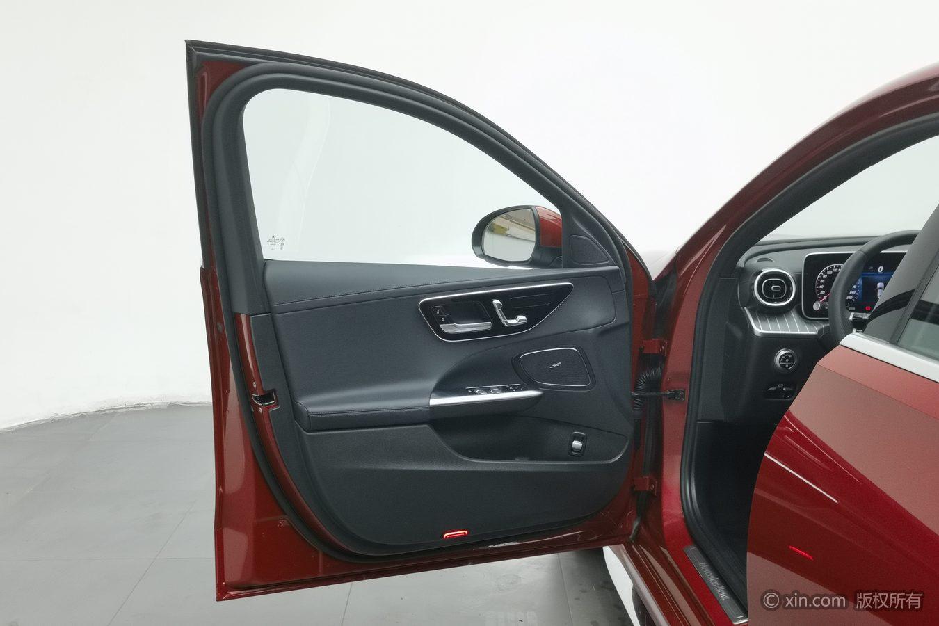 Mercedes-Benz Class C id 4438257 из Китая 10