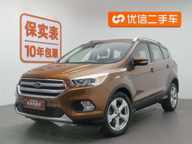Ford Kuga 2017 года выпуска