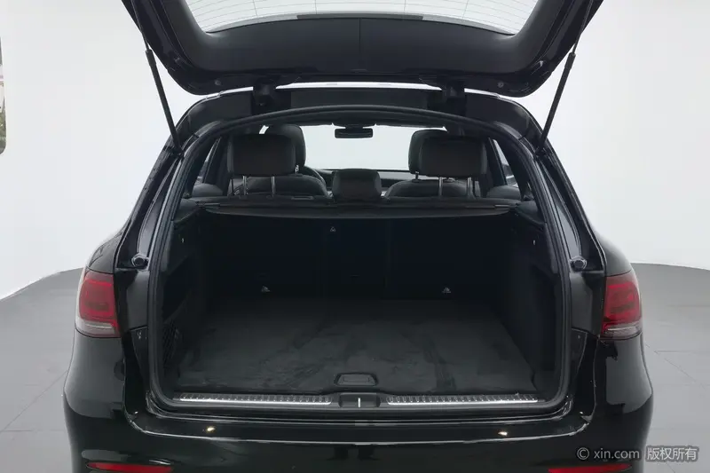 Mercedes-Benz GLC — фото 17
