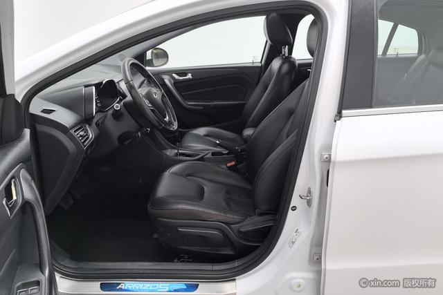 Chery Arrizo 5 2016 1.5 L CVT — фото 16