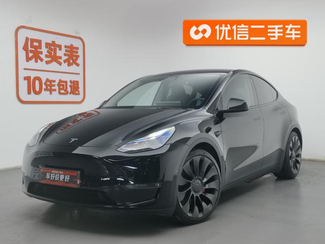 Tesla Model Y 2022 года выпуска