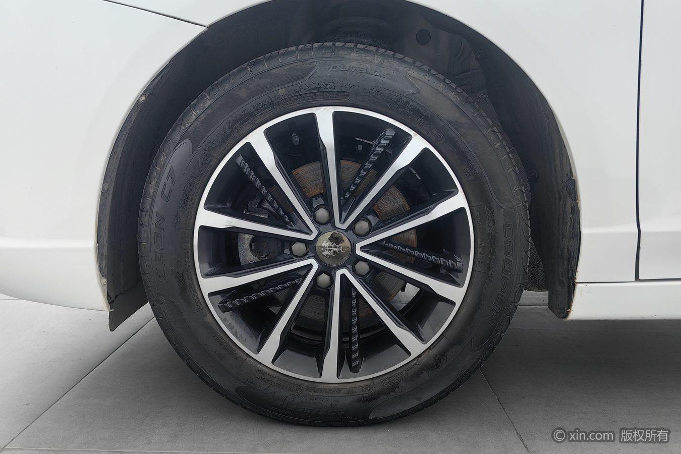 Roewe i5 — фотографии объявления, Фото 7