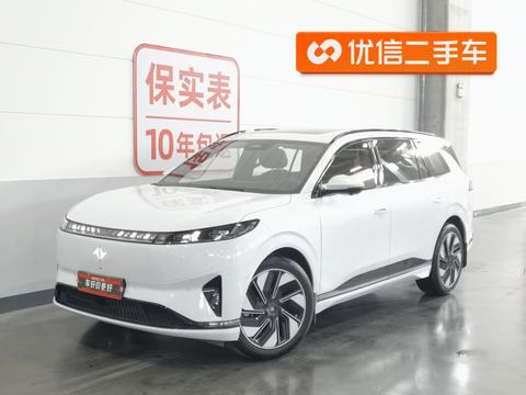 Dongfeng eπ 008