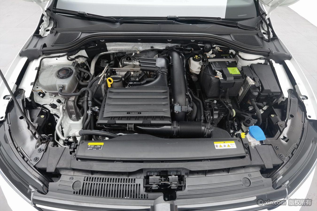 Volkswagen Golf 2023 280TSI DSG R-Line Lite