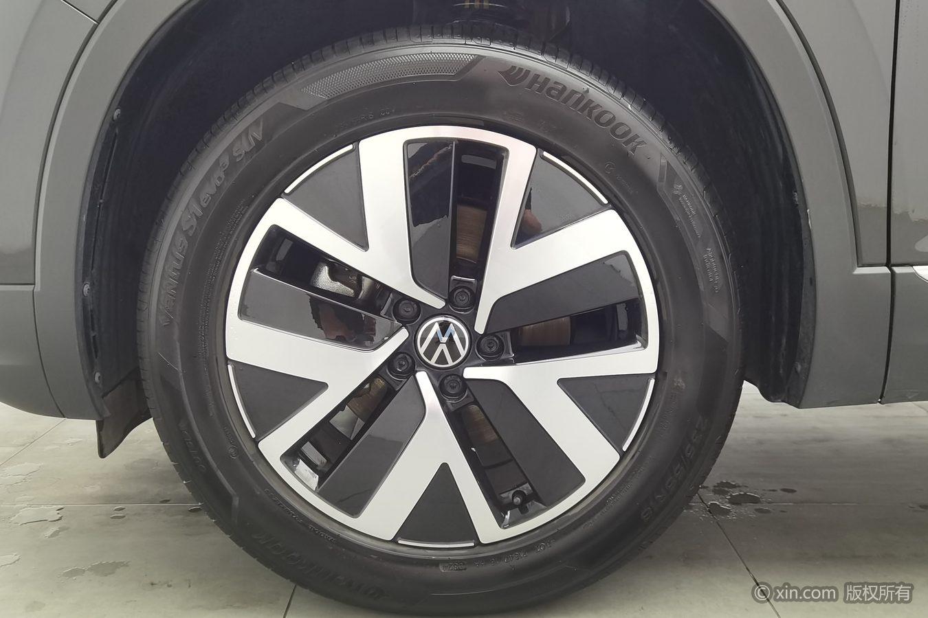 Volkswagen Tayron 2024 300TSI Luxury Plus