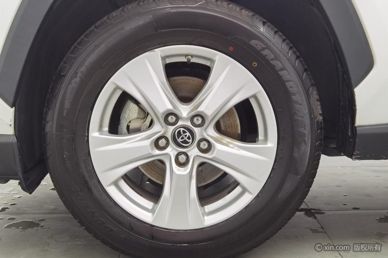 Toyota RAV4 2021 2.0L CVT