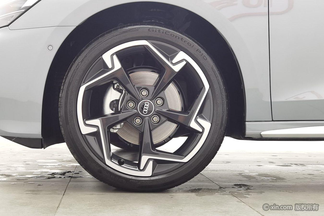 Audi A3 2026 Sportback 35 TFSI Premium + Luxury