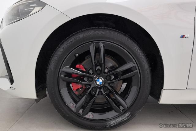 BMW 1 series 2021 Белый из Китая, фото 5