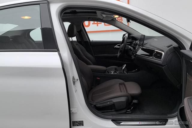 BMW 1 series id 3810562 из Китая 13